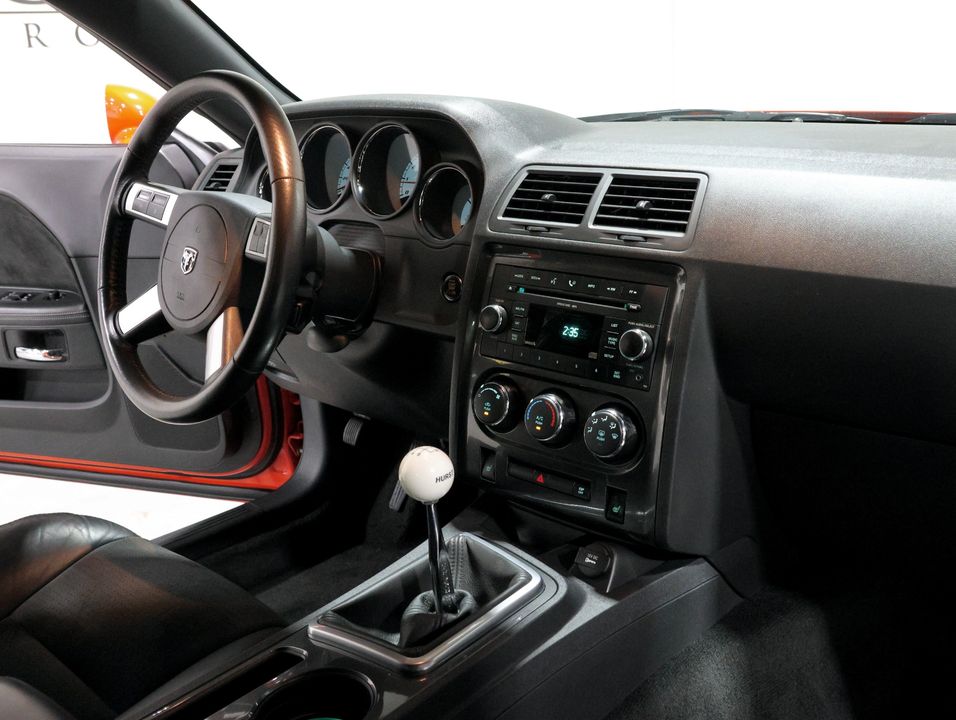 2009 Dodge Challenger SRT8
