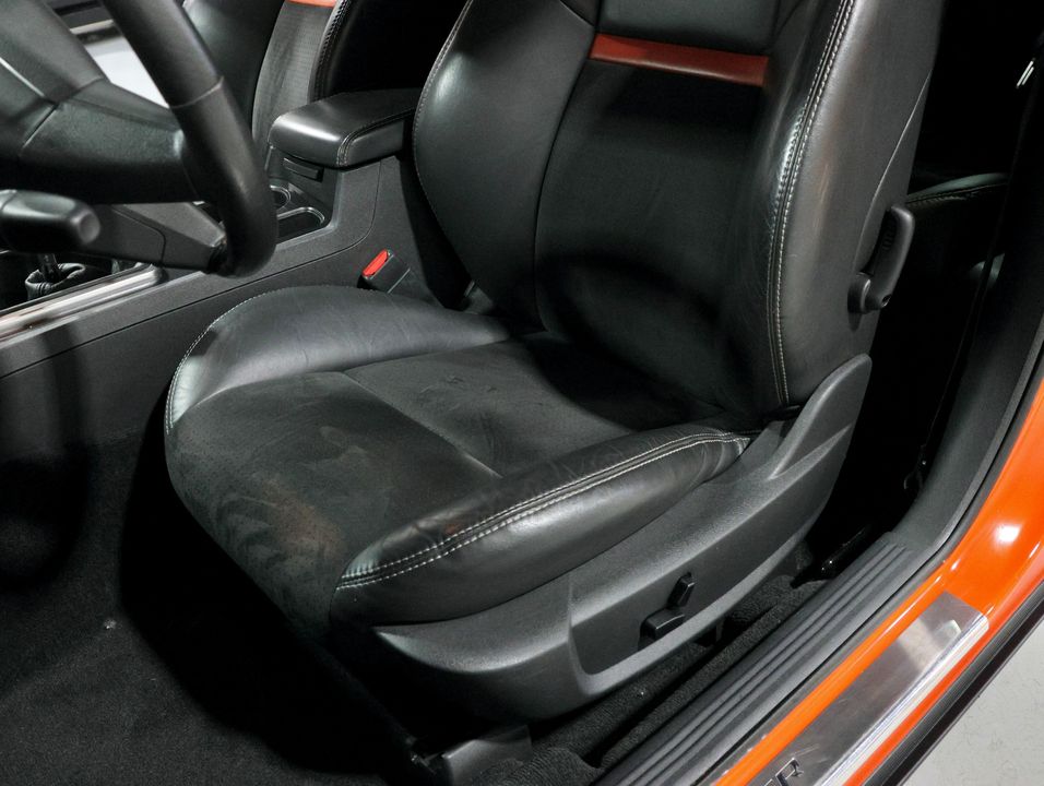 2009 Dodge Challenger SRT8