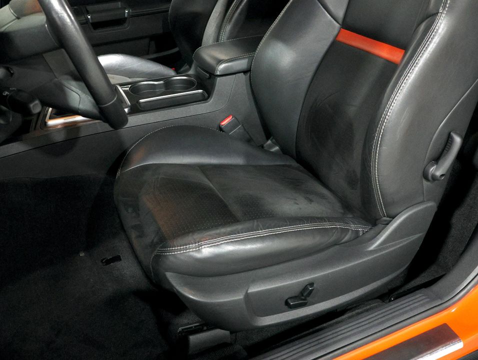 2009 Dodge Challenger SRT8
