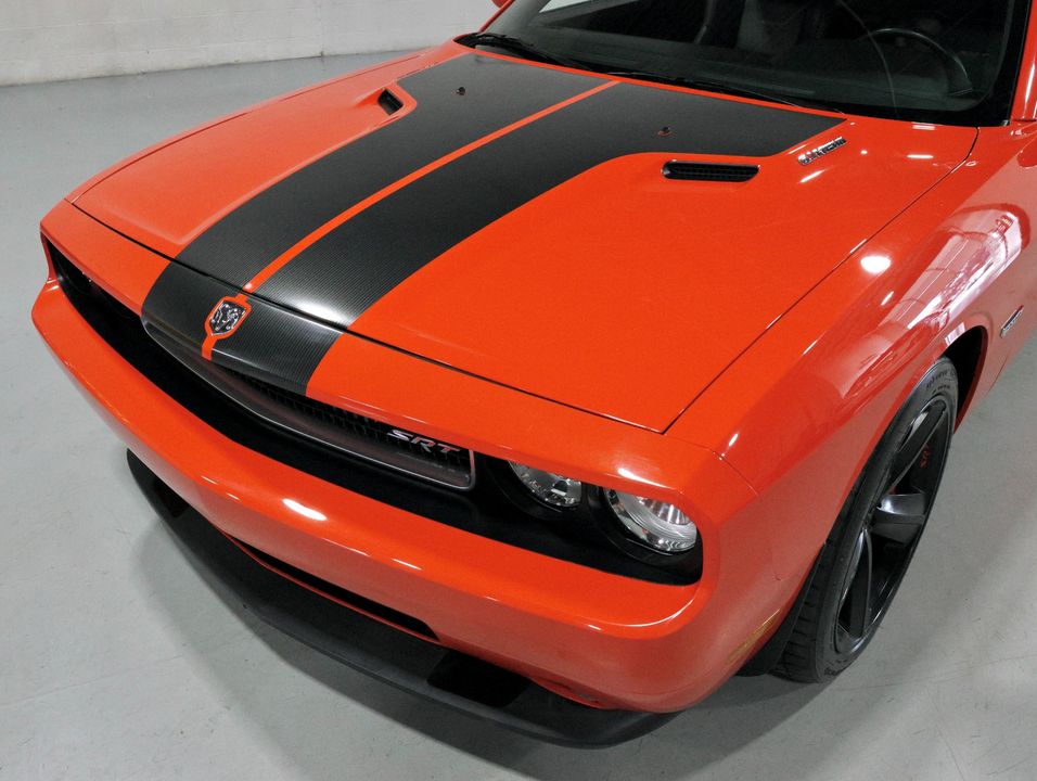 2009 Dodge Challenger SRT8