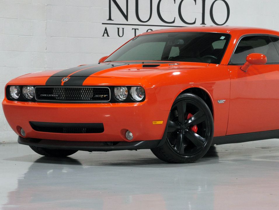 2009 Dodge Challenger SRT8