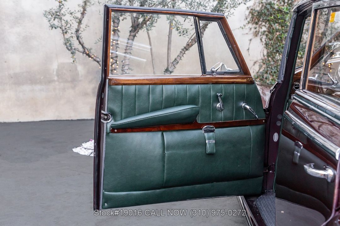 1952 Mercedes-Benz 300 Adenauer