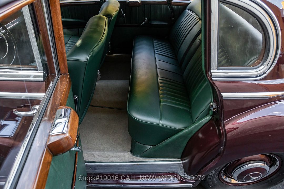 1952 Mercedes-Benz 300 Adenauer