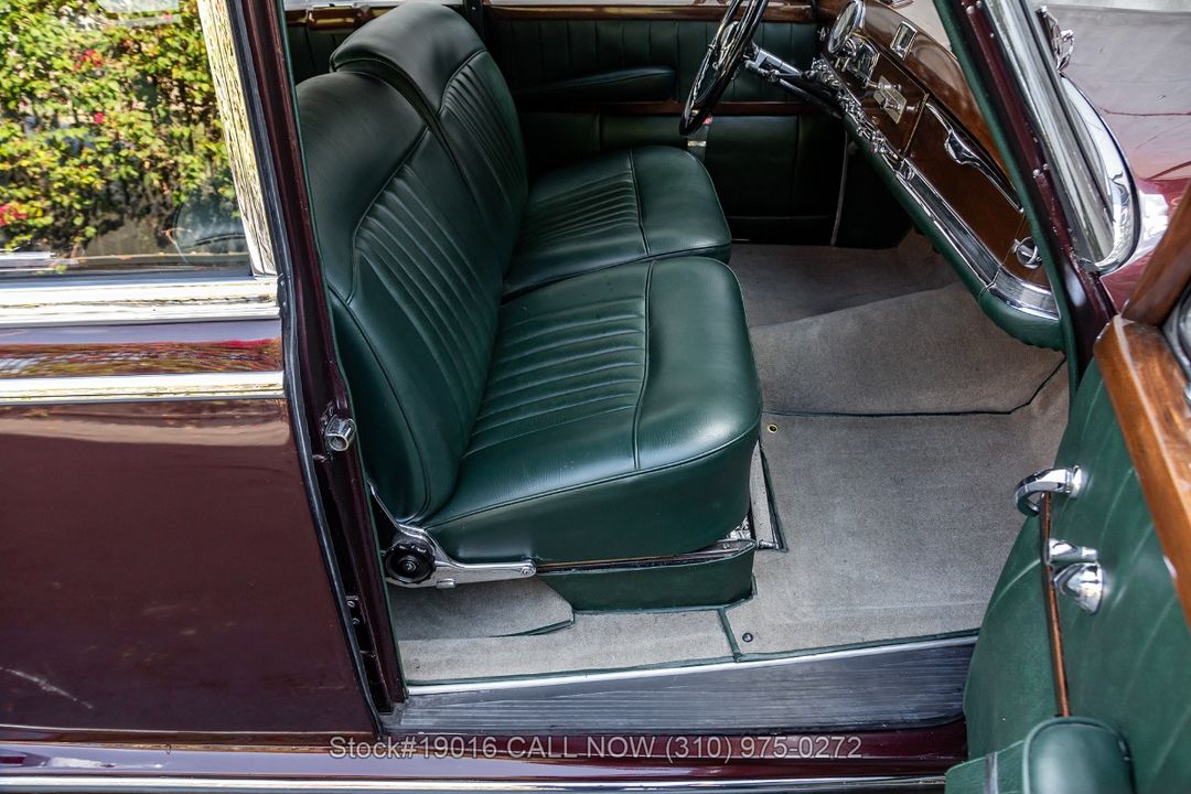 1952 Mercedes-Benz 300 Adenauer