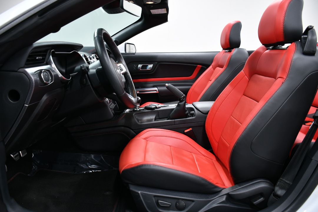 2022 Ford Mustang