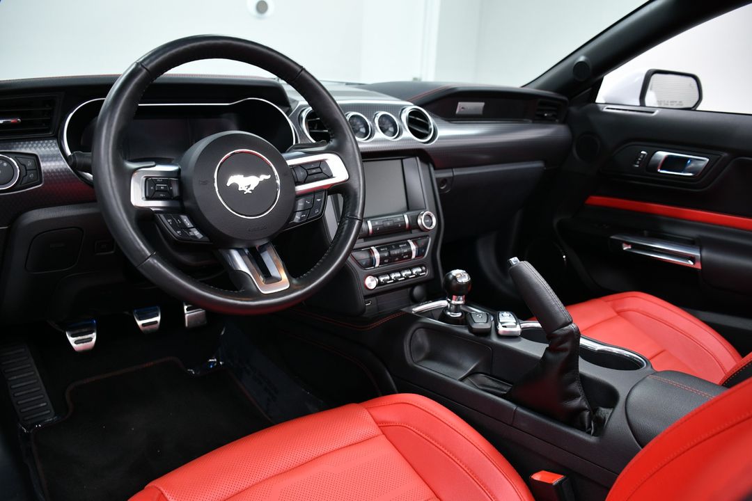 2022 Ford Mustang