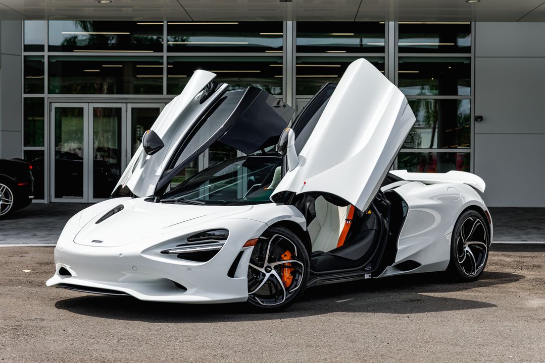 2024 McLaren 750S