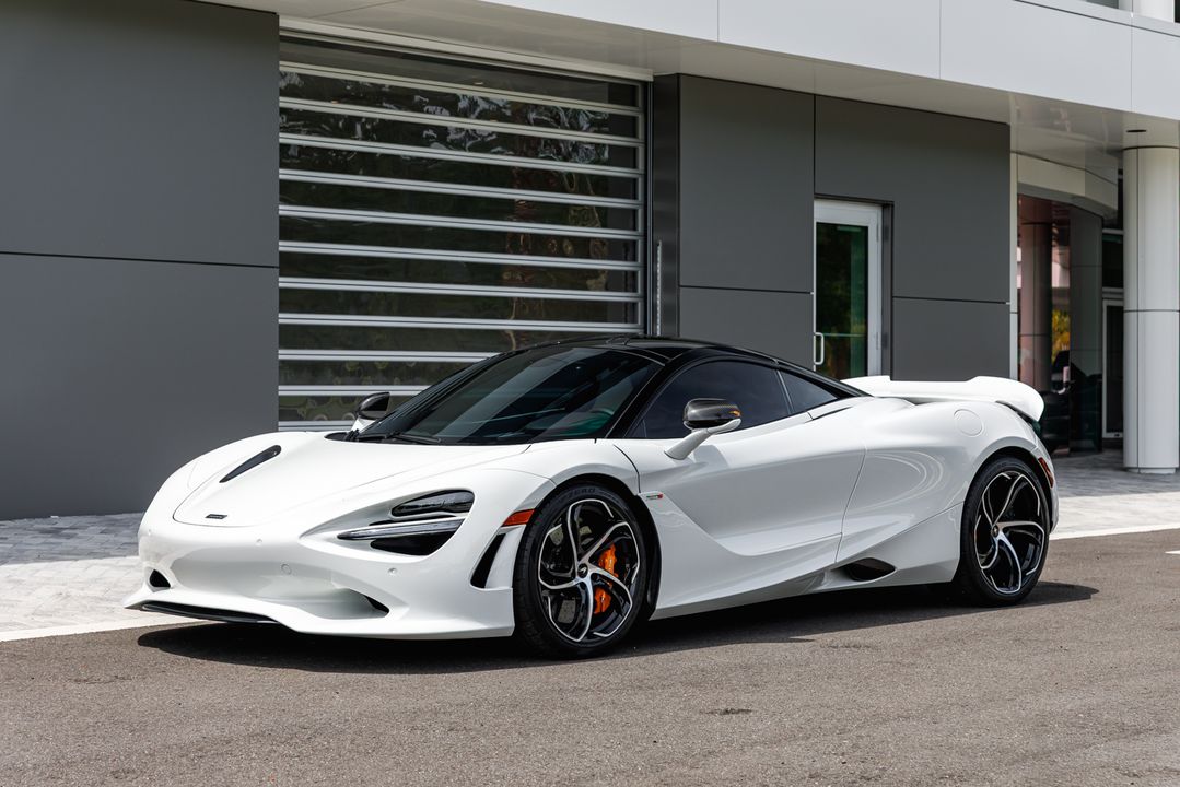 2024 McLaren 750S