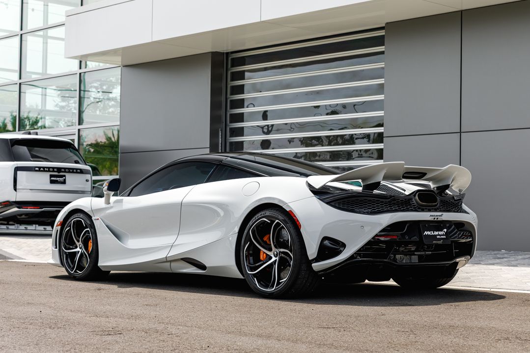 2024 McLaren 750S