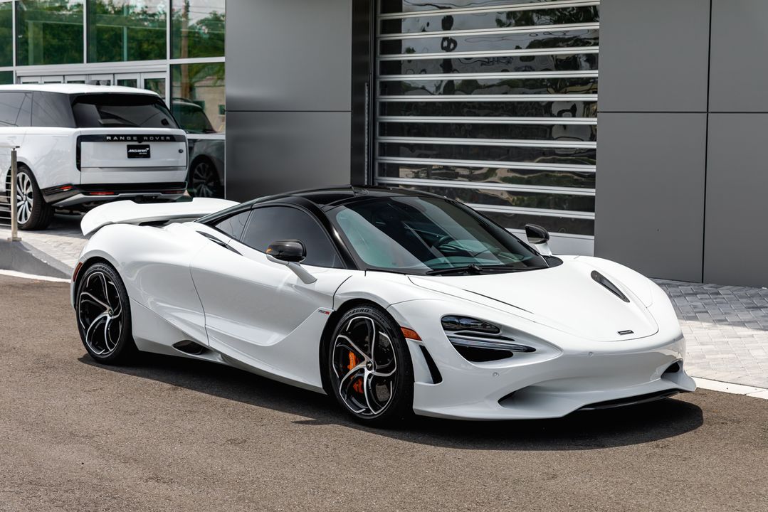 2024 McLaren 750S