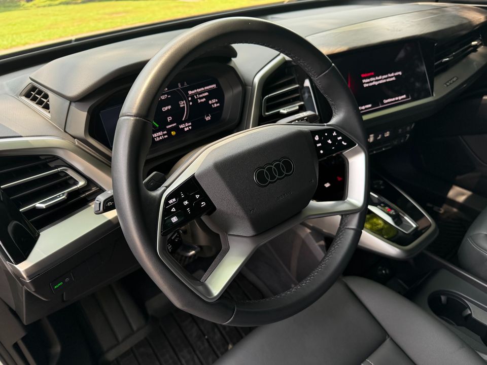 2024 Audi Q4 e-tron