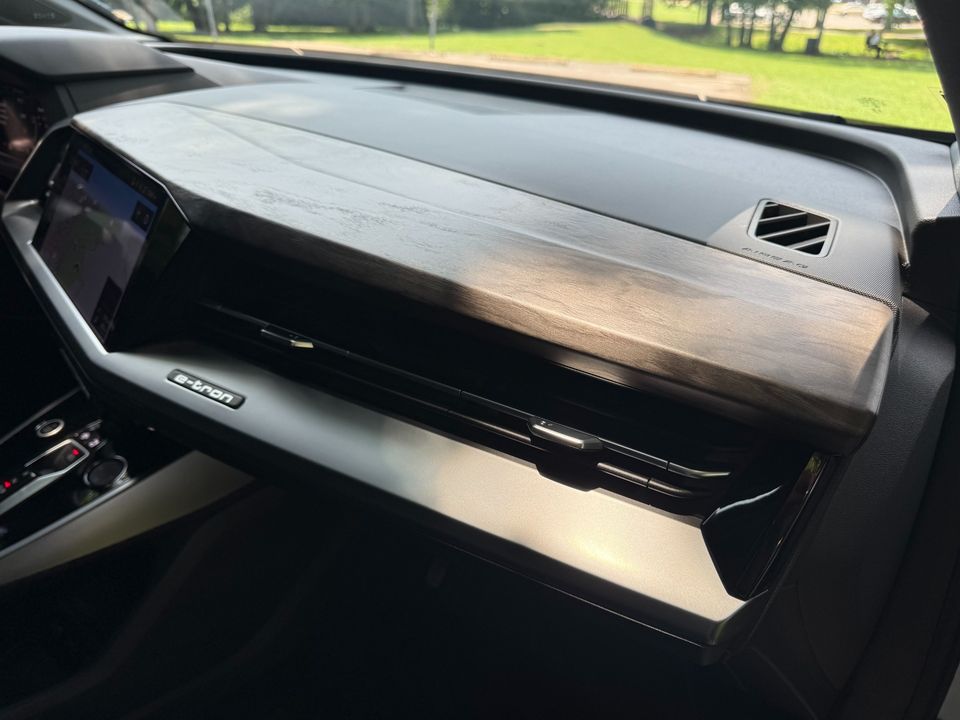 2024 Audi Q4 e-tron