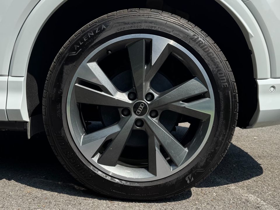2024 Audi Q4 e-tron