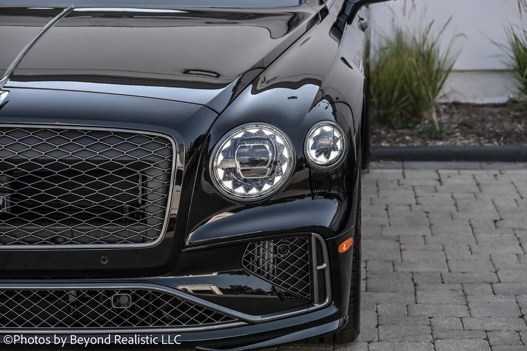 2025 Bentley Flying Spur