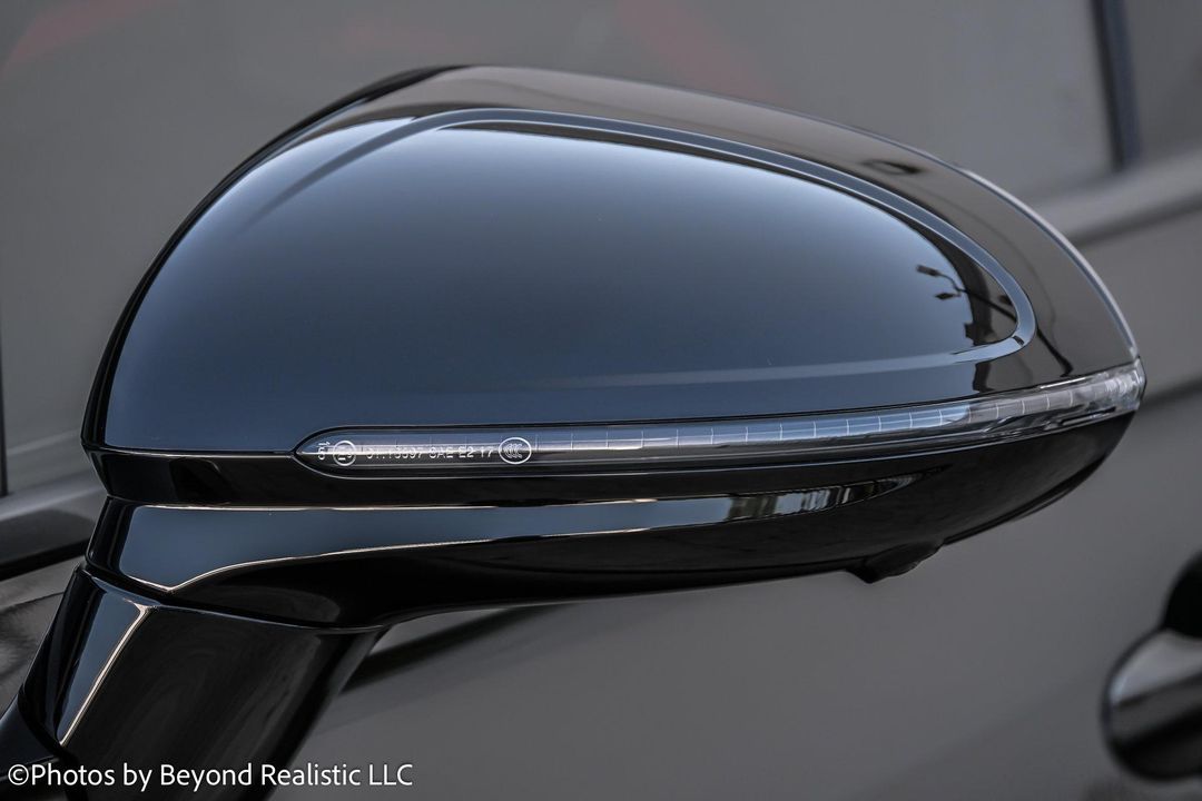 2025 Bentley Flying Spur