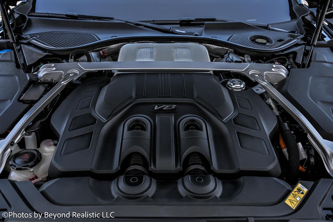 2025 Bentley Flying Spur