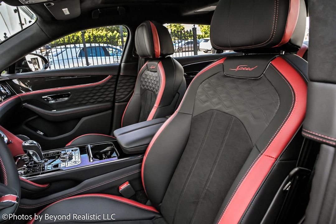 2025 Bentley Flying Spur