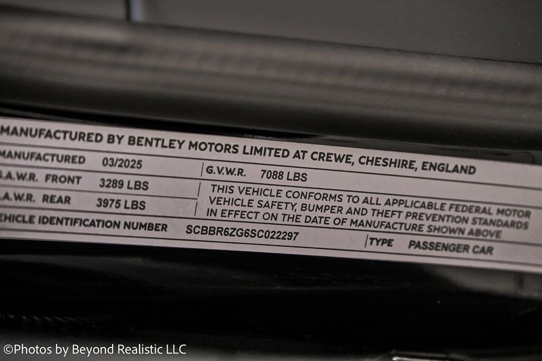 2025 Bentley Flying Spur