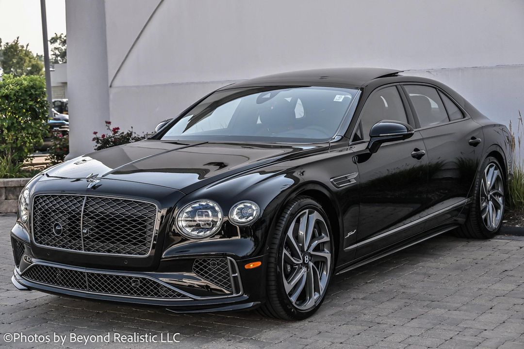2025 Bentley Flying Spur
