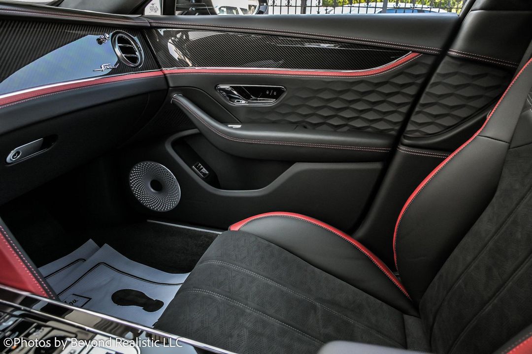 2025 Bentley Flying Spur