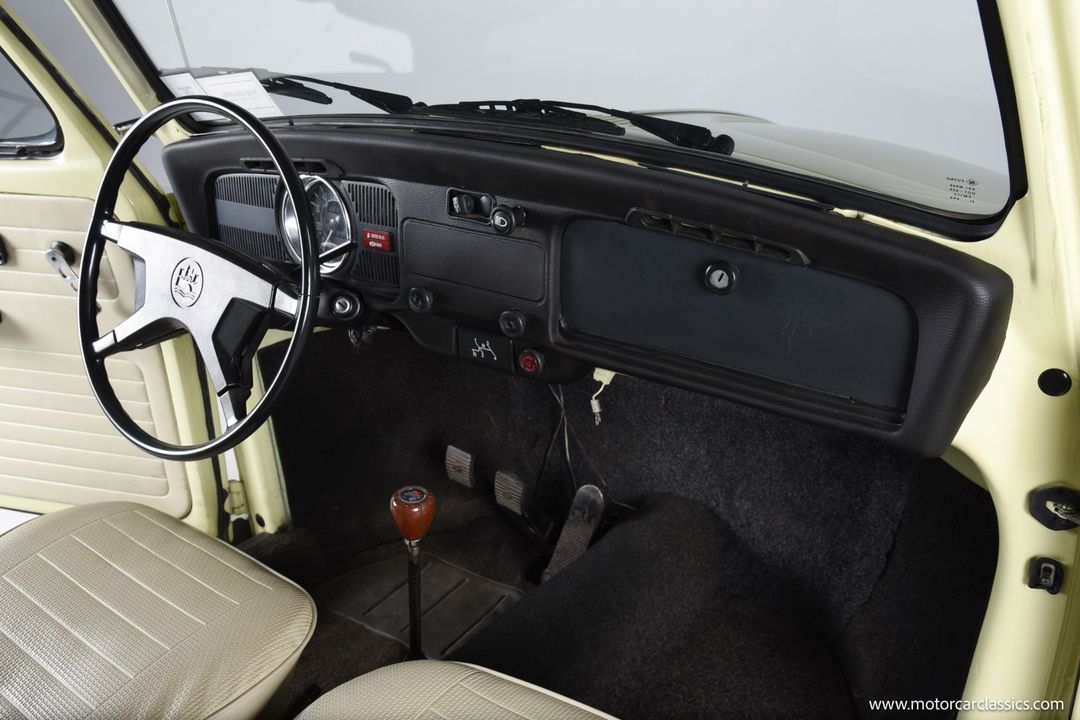 1976 Volkswagen Beetle