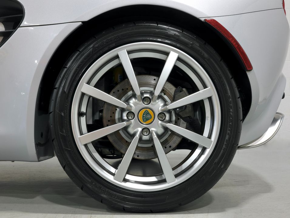 2005 Lotus Elise