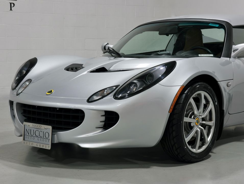 2005 Lotus Elise