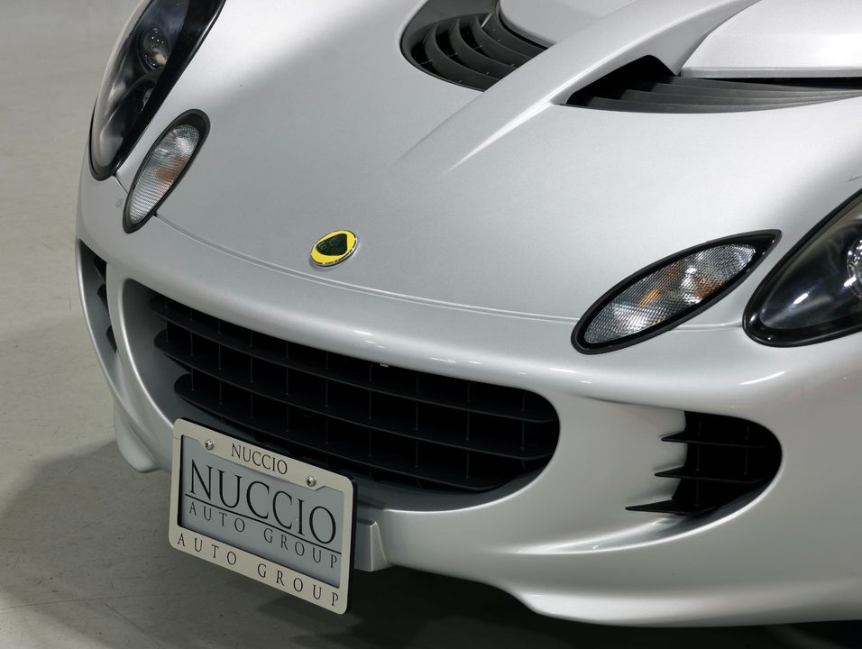2005 Lotus Elise