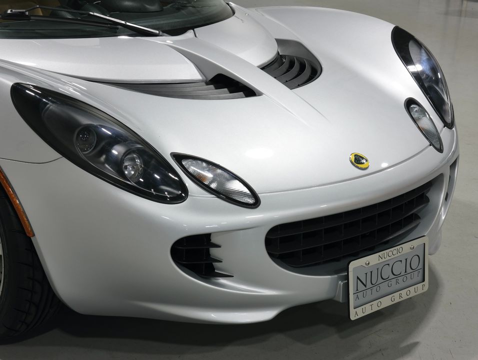 2005 Lotus Elise