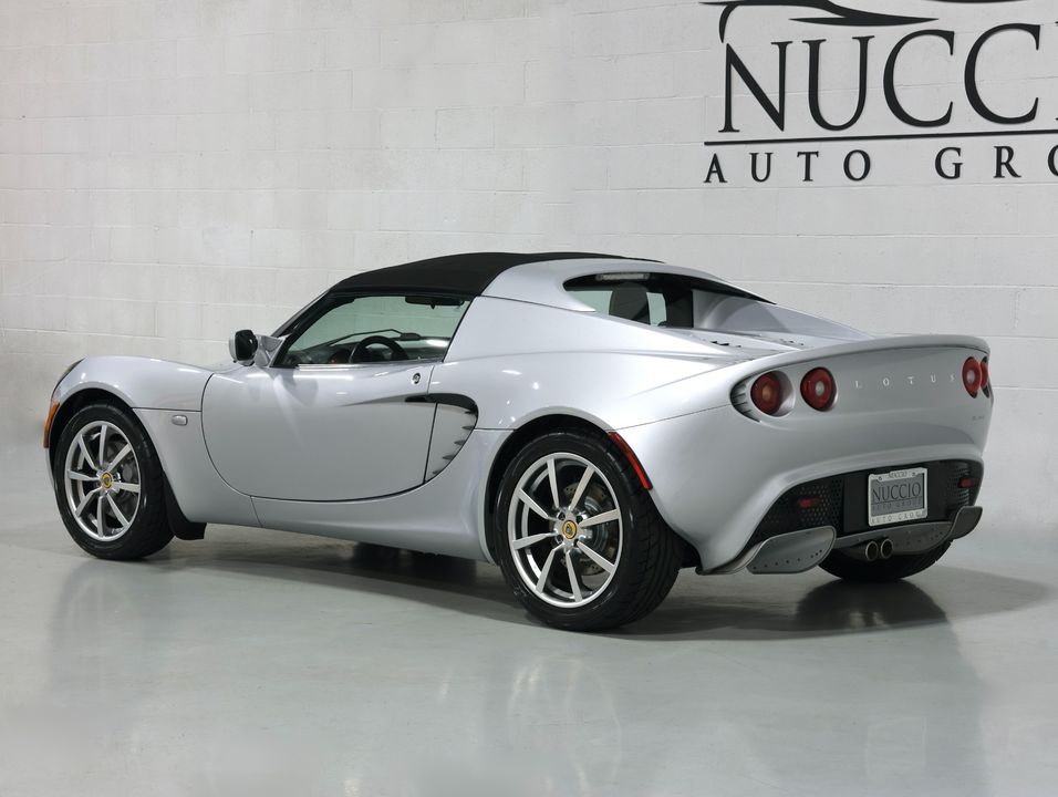 2005 Lotus Elise