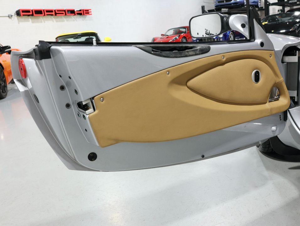 2005 Lotus Elise