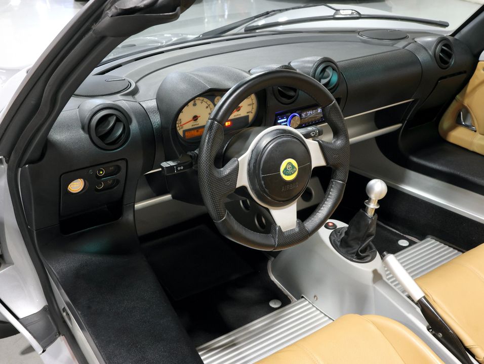 2005 Lotus Elise