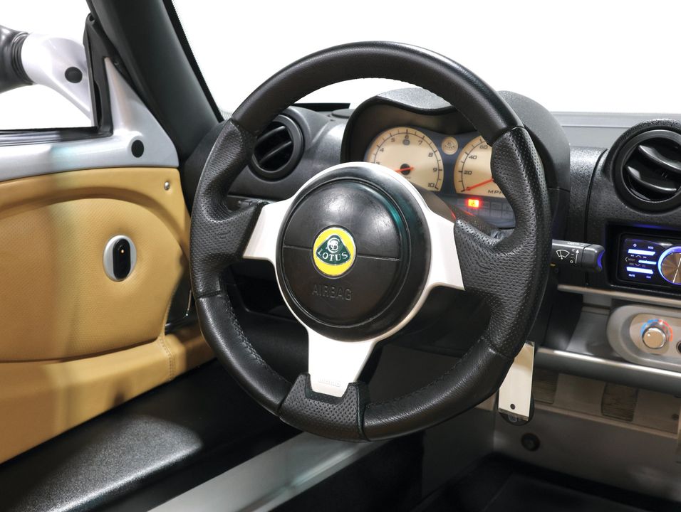 2005 Lotus Elise