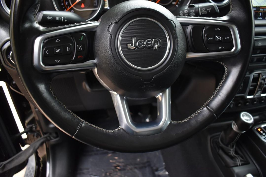 2018 Jeep Wrangler Unlimited Sahara 4x4 w/2.0L I4 DOHC DI TURBO ETORQUE,