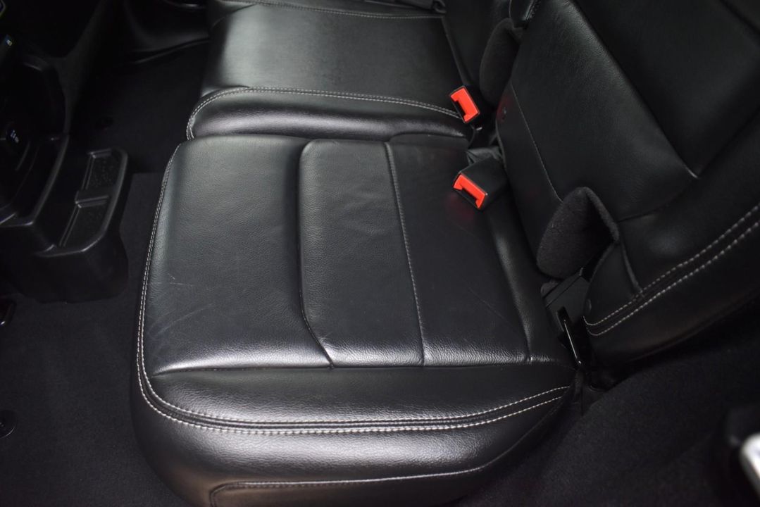 2018 Jeep Wrangler Unlimited Sahara 4x4 w/2.0L I4 DOHC DI TURBO ETORQUE,