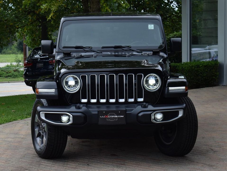 2018 Jeep Wrangler Unlimited Sahara 4x4 w/2.0L I4 DOHC DI TURBO ETORQUE,