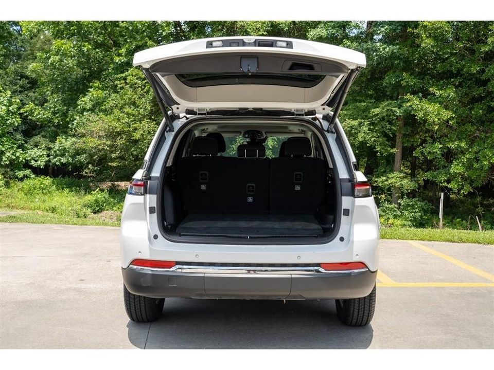 2022 Jeep Grand Cherokee