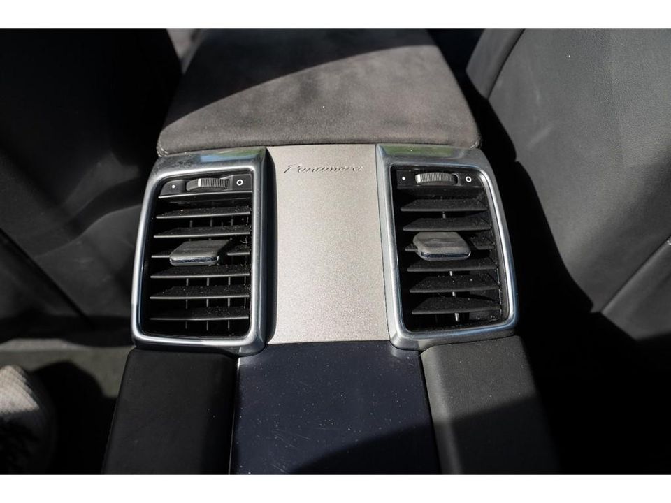 2013 Porsche Panamera