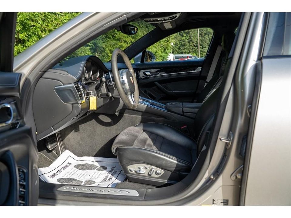 2013 Porsche Panamera