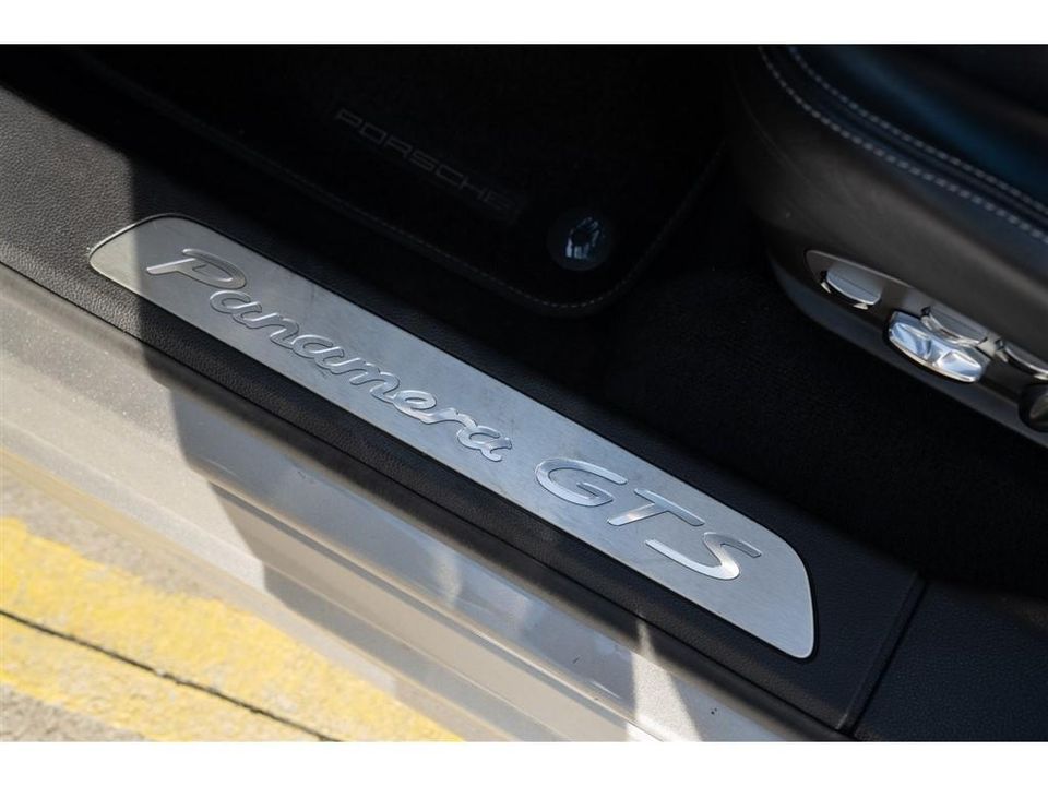 2013 Porsche Panamera
