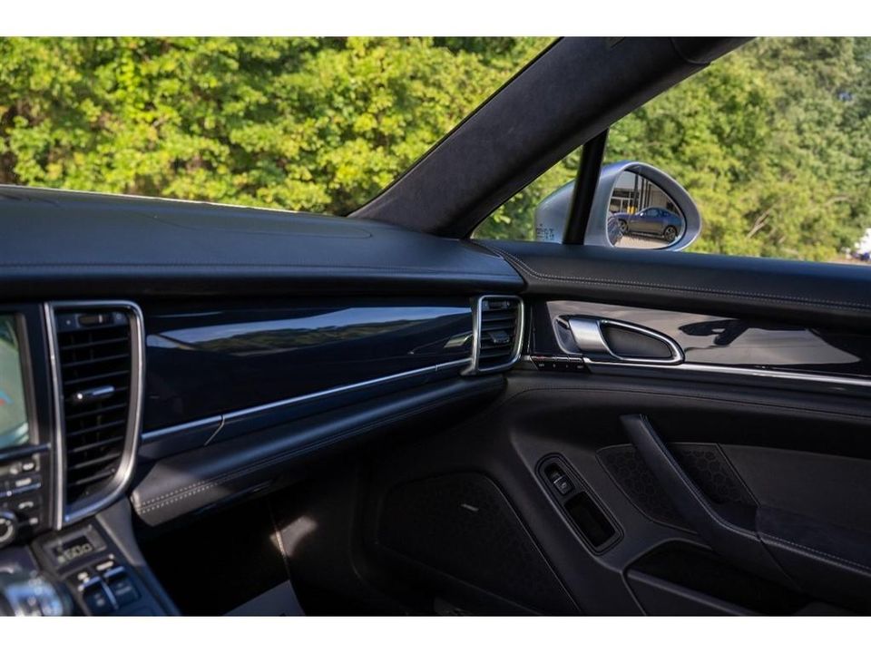 2013 Porsche Panamera