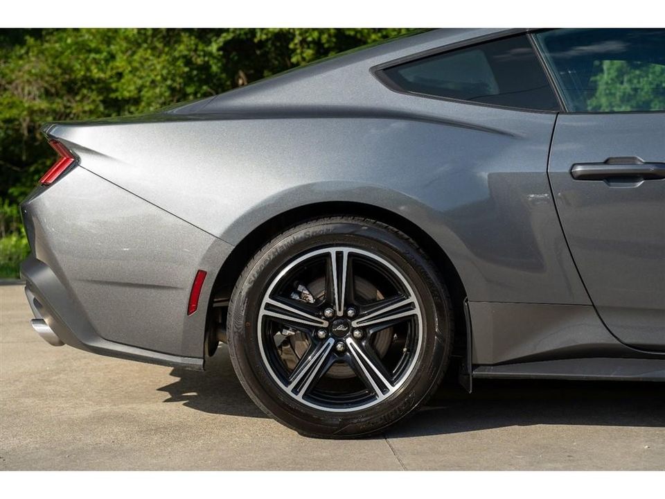 2024 Ford Mustang
