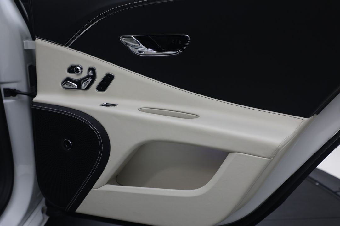 2024 Bentley Flying Spur