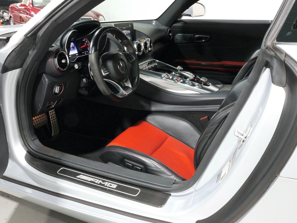 2016 Mercedes-Benz AMG GT S