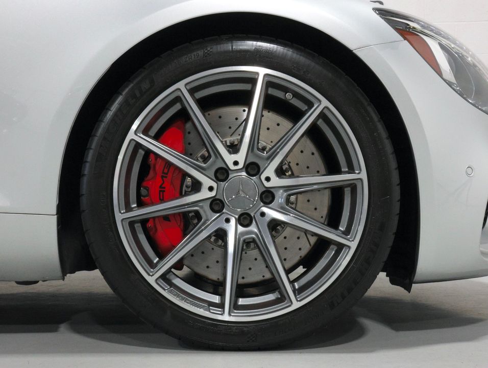 2016 Mercedes-Benz AMG GT S