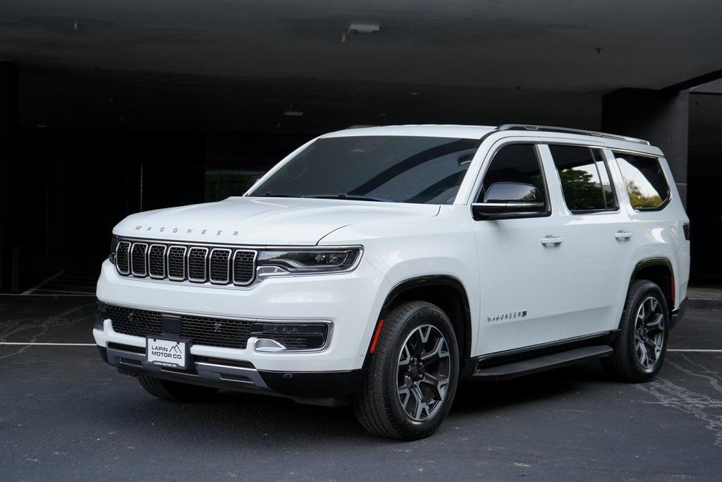 2023 Jeep Wagoneer