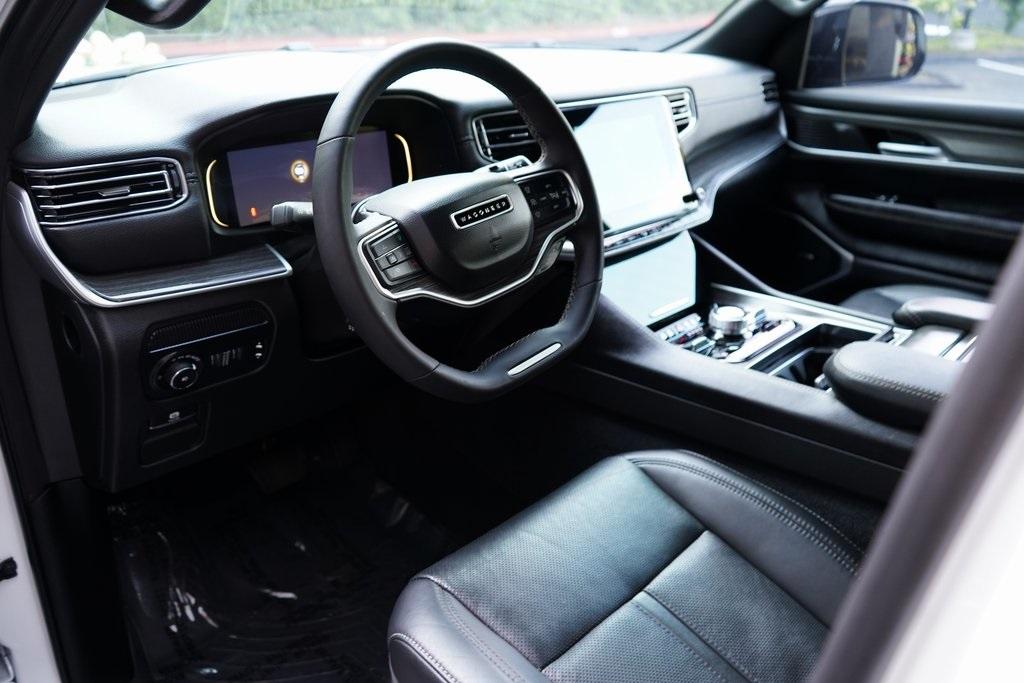 2023 Jeep Wagoneer