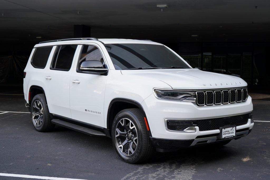 2023 Jeep Wagoneer