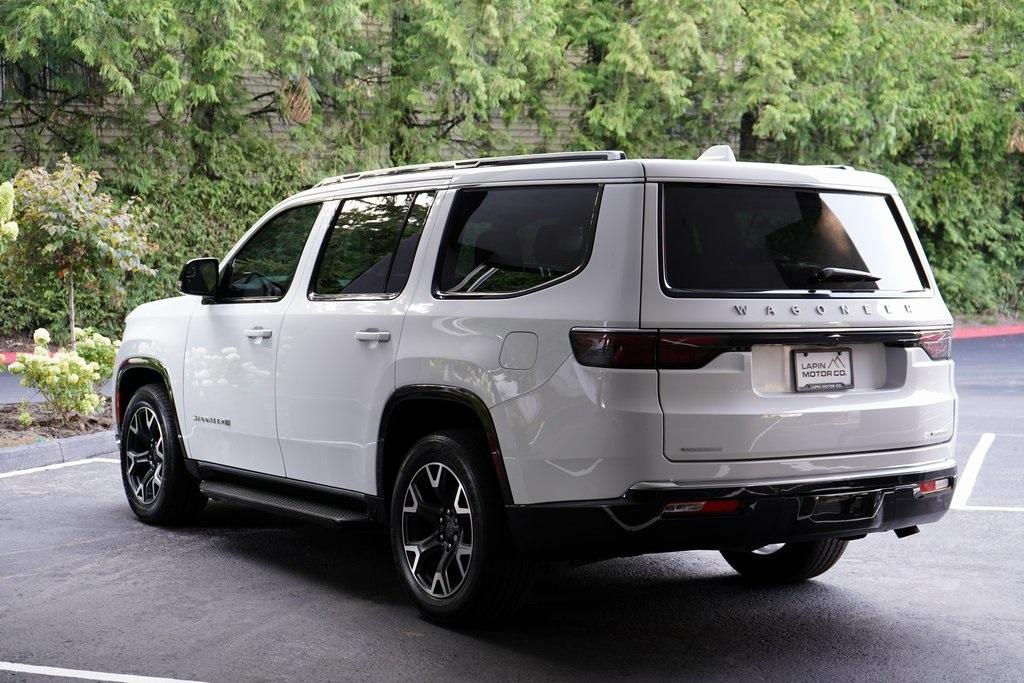 2023 Jeep Wagoneer