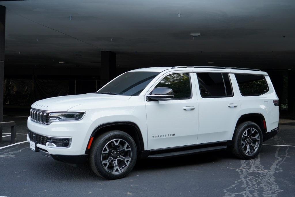 2023 Jeep Wagoneer